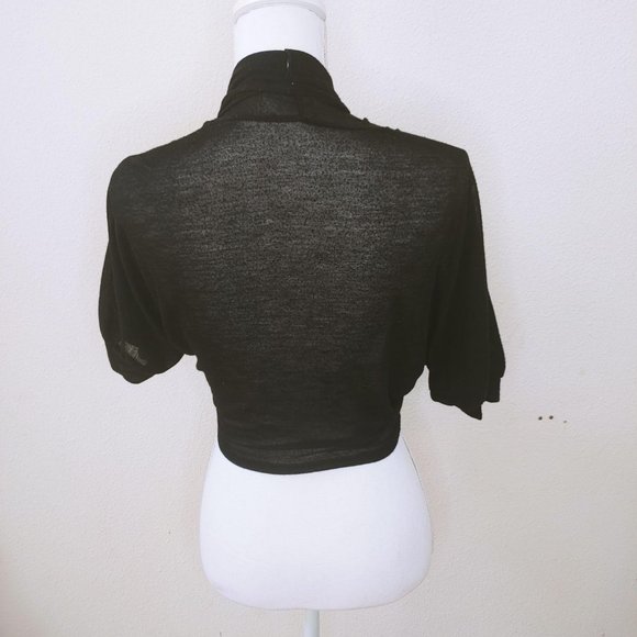 🦄 Studio Y / Small / Black Shawl - Picture 4 of 4